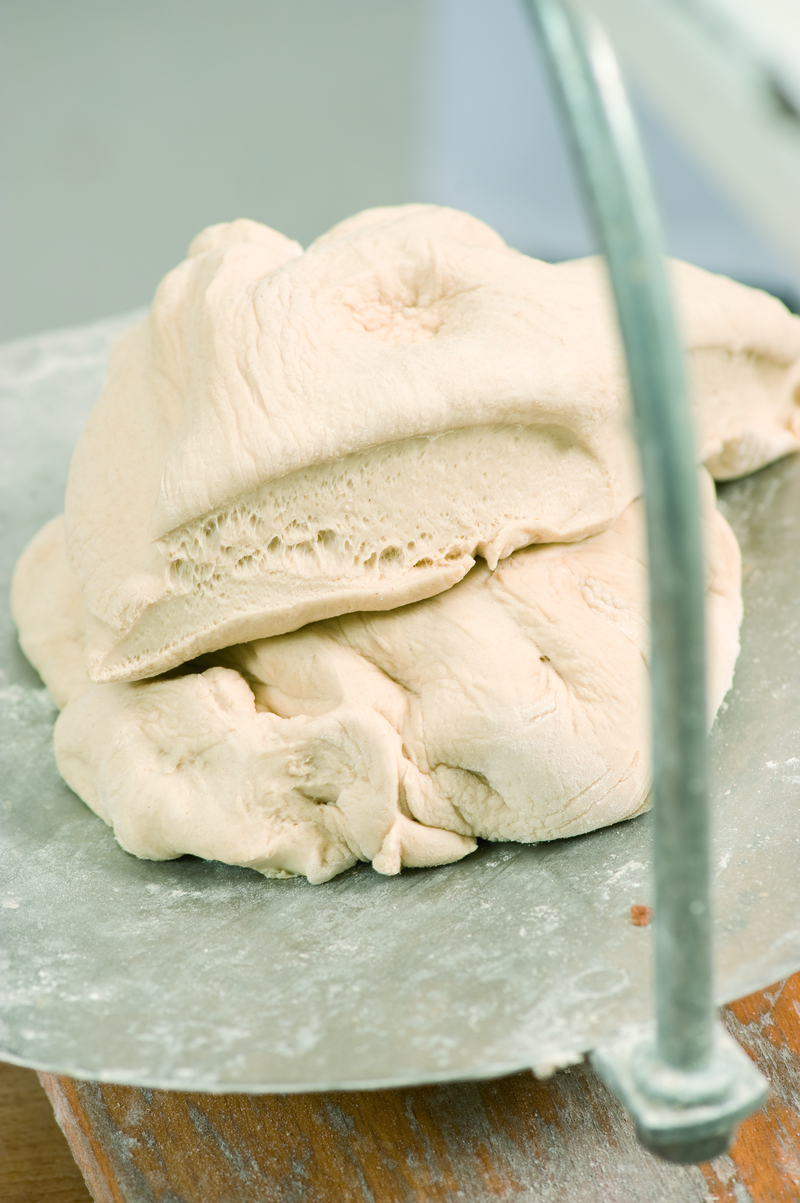 Teigstück auf einer Waage